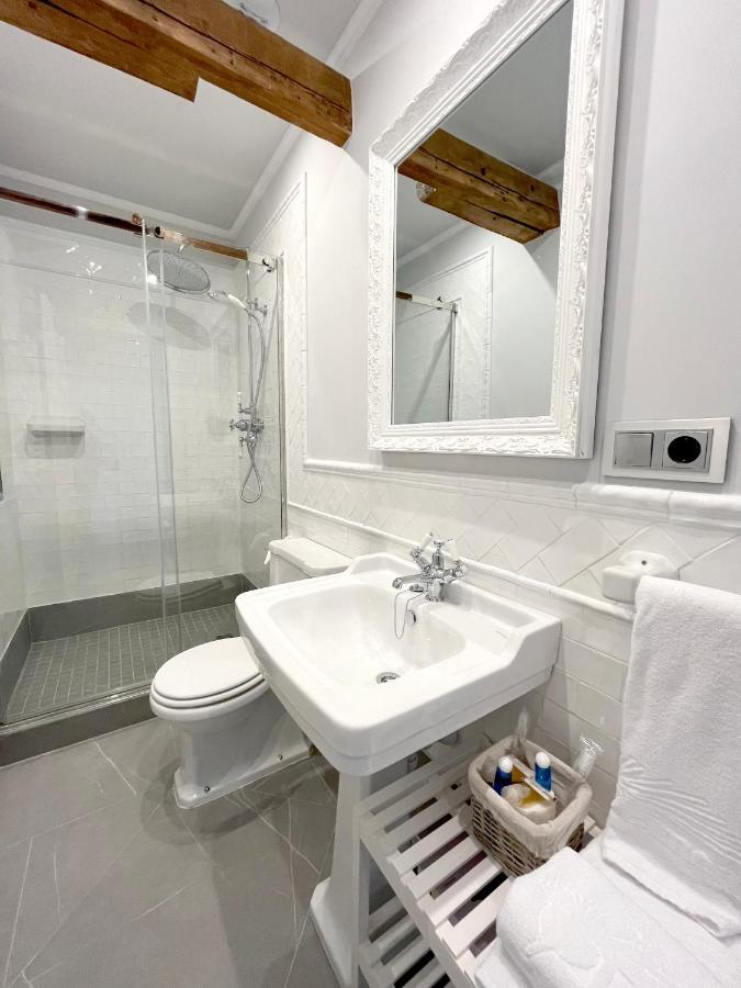 Apartamentos El Mirador Del Poeta Salamanca Luaran gambar