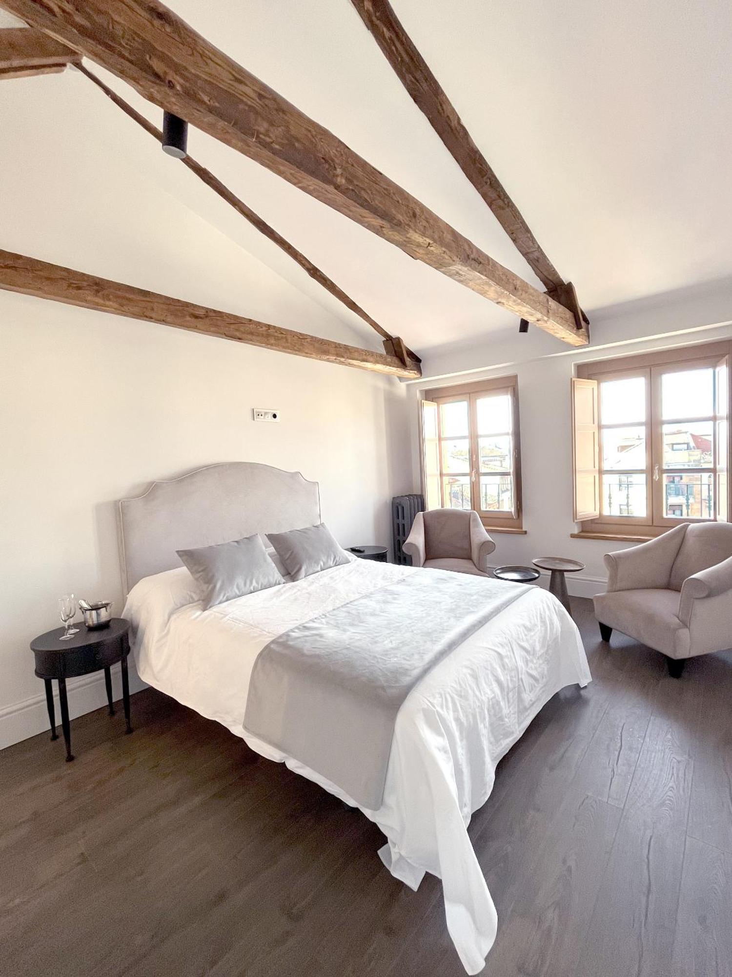 Apartamentos El Mirador Del Poeta Salamanca Luaran gambar